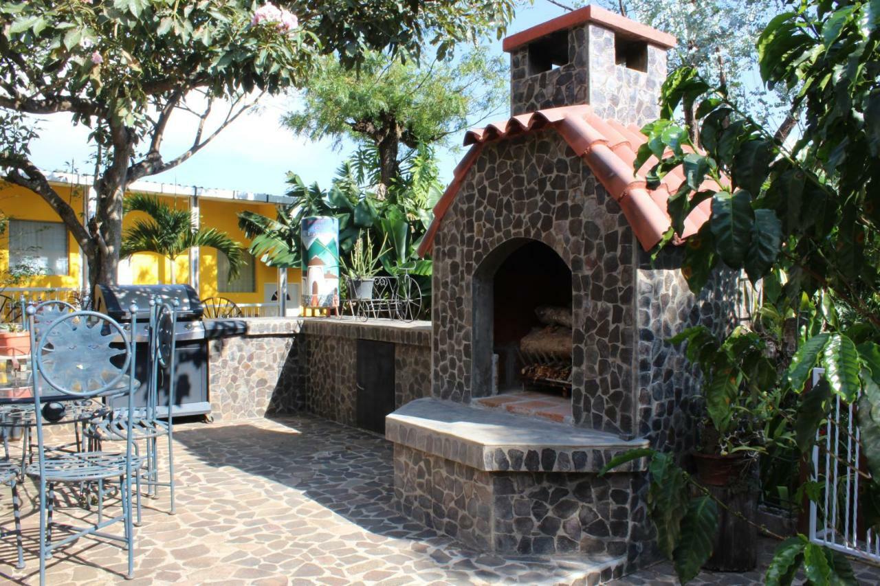 Las Casitas Hostal-Ataco Concepcion de Ataco Ngoại thất bức ảnh
